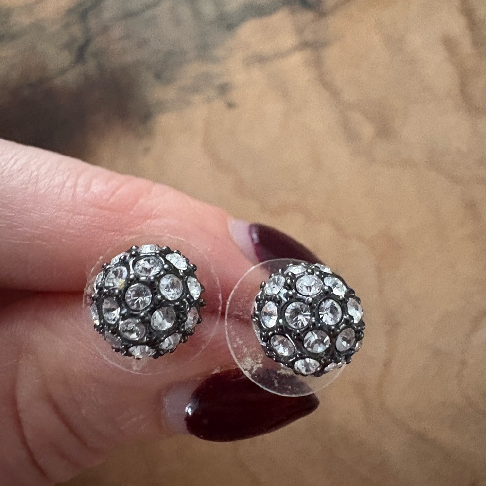 Sparkling Crystal Stud Earrings